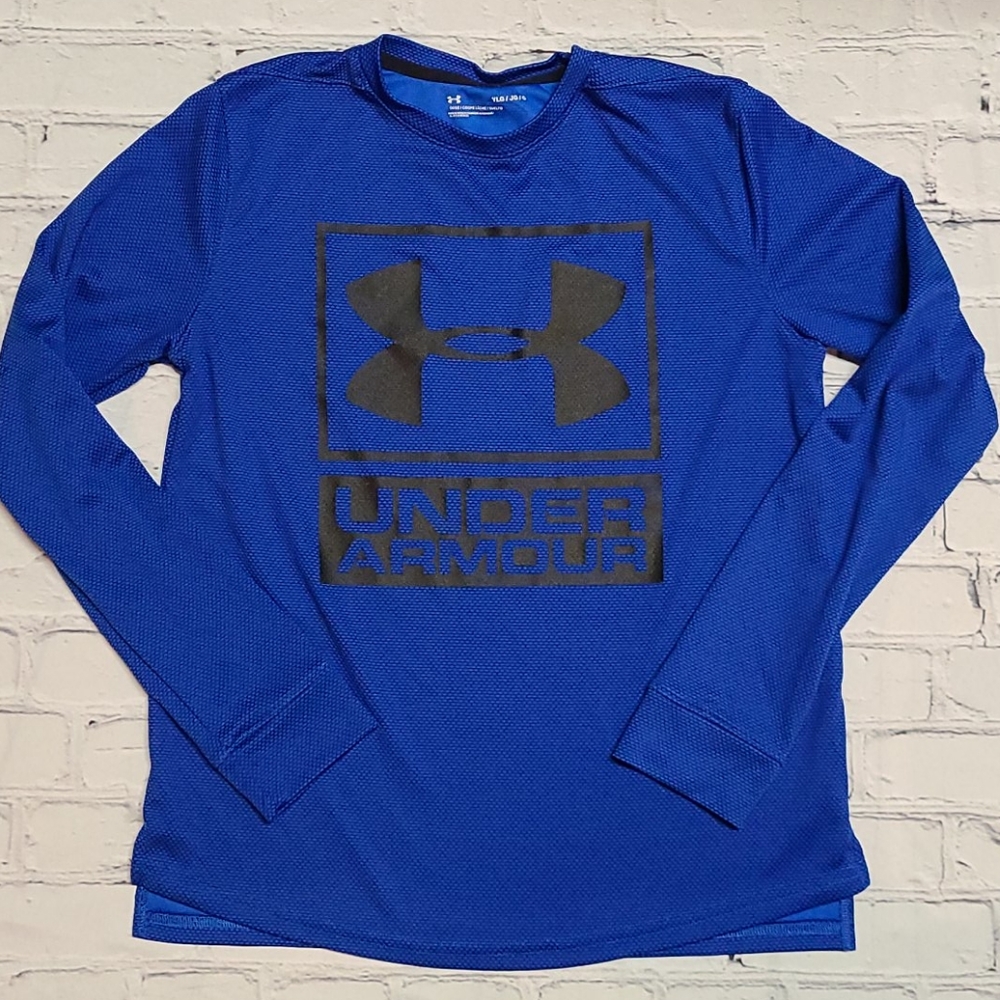 UA Boys Long Sleeve Shirt SZ L